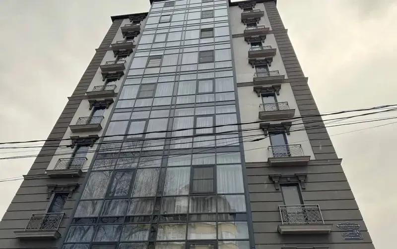Евро двух комнатная квартира в центре