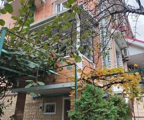 Частный сектор «Дом № 1 на Свирской» — фото 3