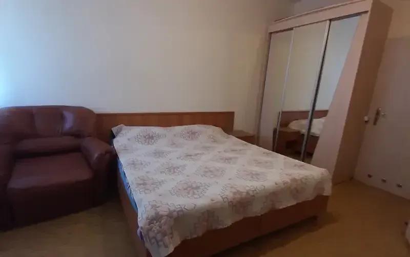 Уютная студия с балконом — фото 4