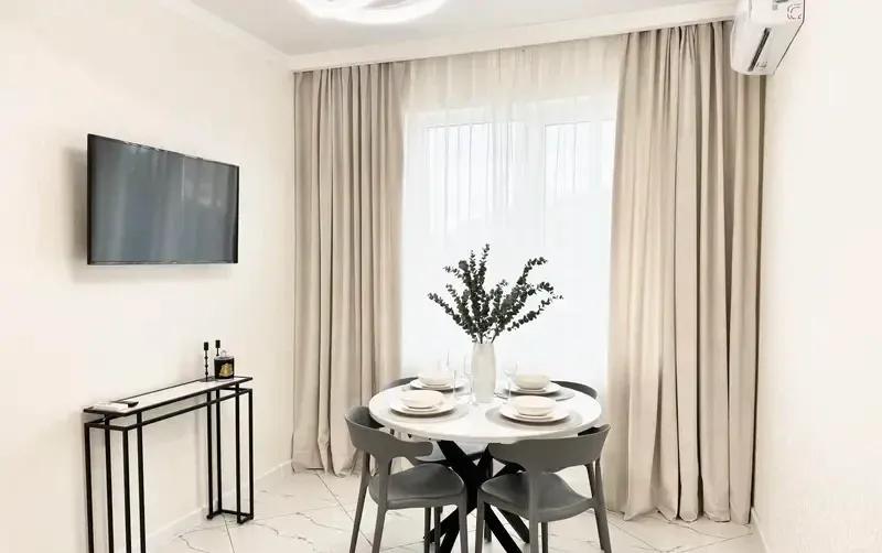 Просторная квартира с тремя спальнями