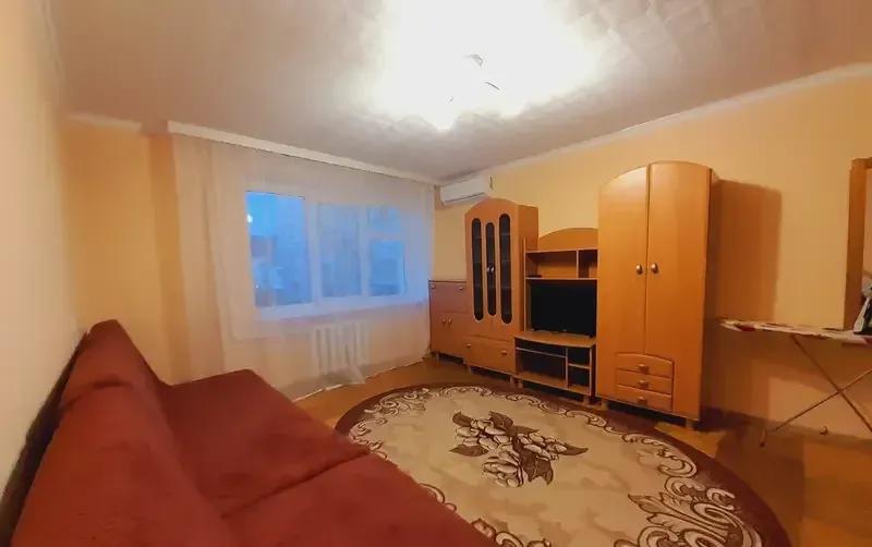 Трехкомнатная квартира на Толстом мысу