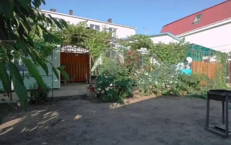 Гостевой дом «Семейный дворик»