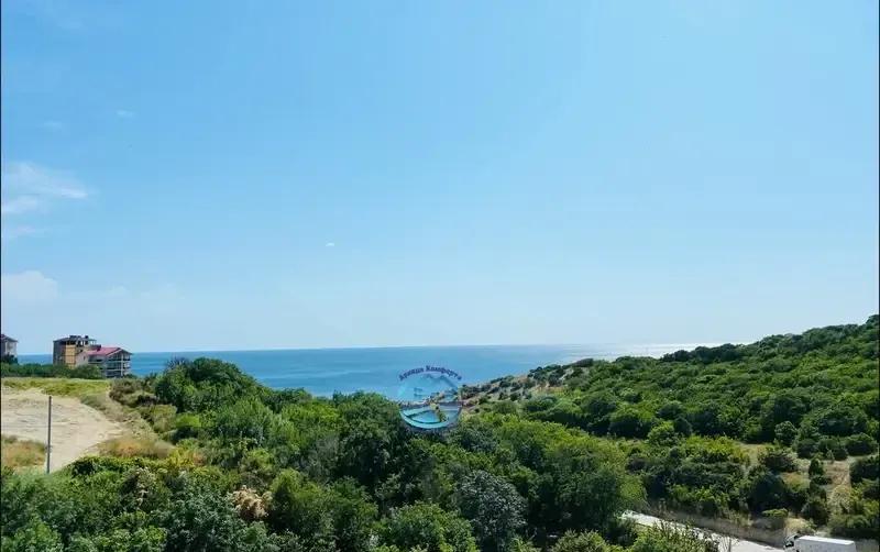 Двухкомнатная квартира с видом на море — фото 2