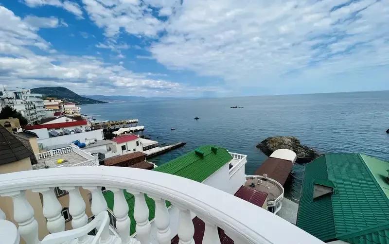 Отель «Laguna»