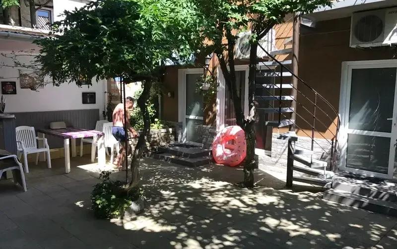 Уютный дворик на Горького — фото 3