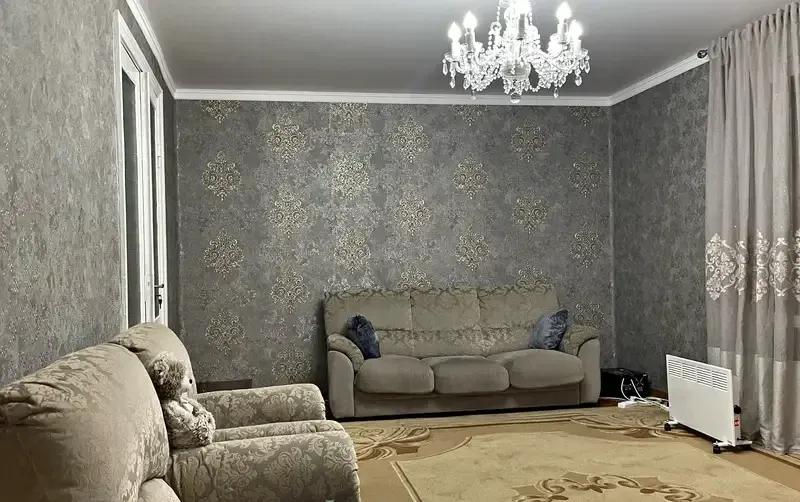 Трёхкомнатная квартира с большой лоджией — фото 1