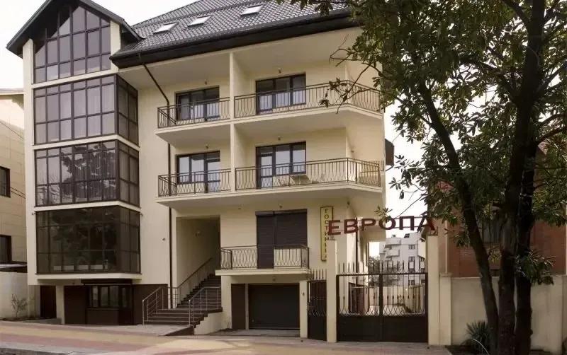 Частный дом «Европа»