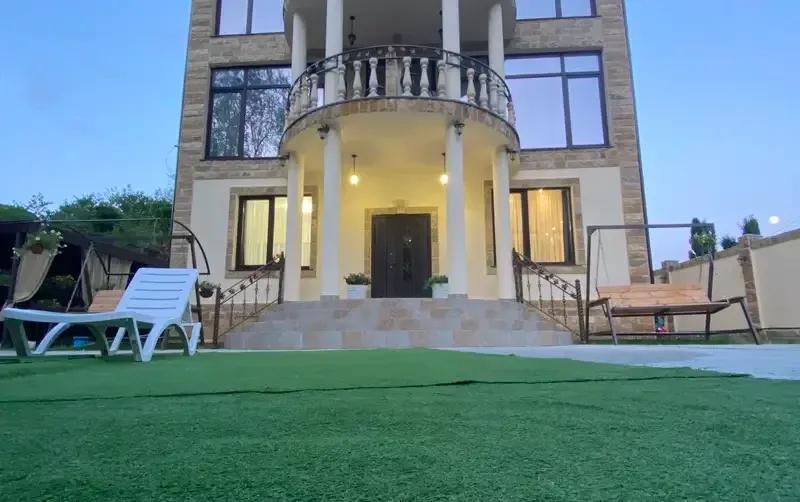 Частный дом «Фёдоровка» (Fedorovka guest house)