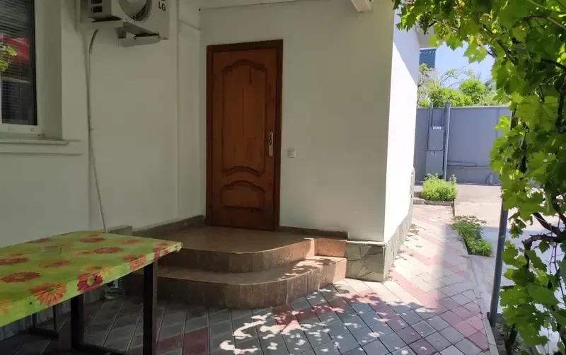 Часть дома в частном секторе