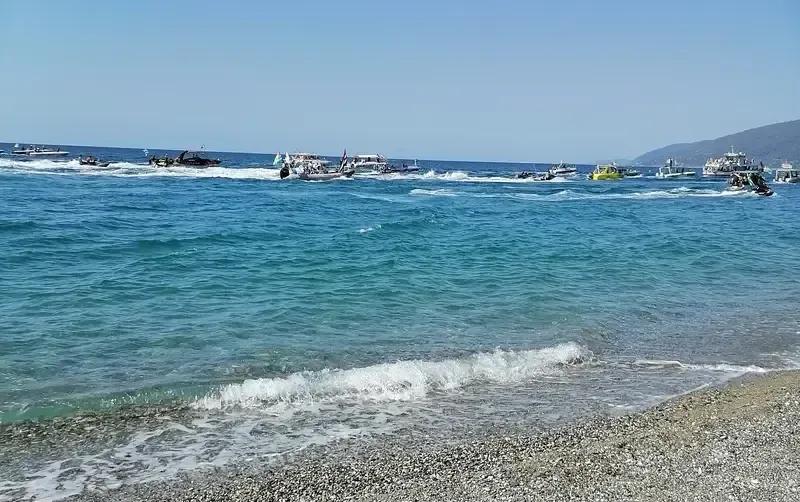 Большая квартира у моря